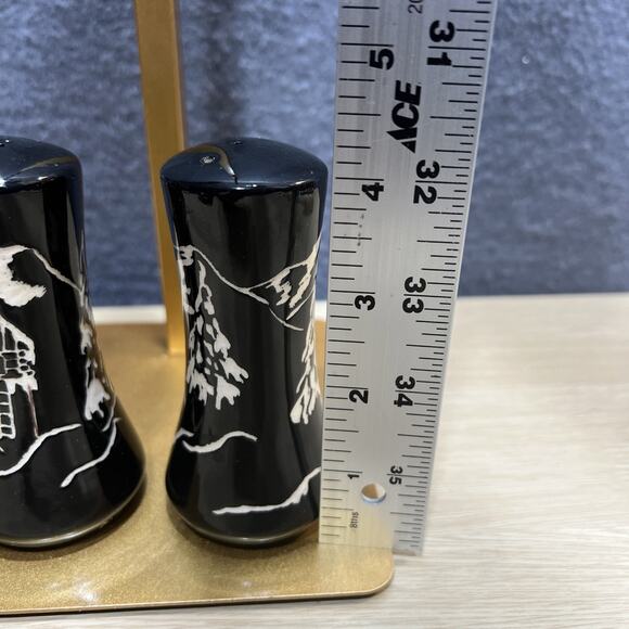 Set of Hand-Painted Ceramic Salt & Pepper Shakers w/ An Alaskan Holiday Theme - Picture 6 of 7